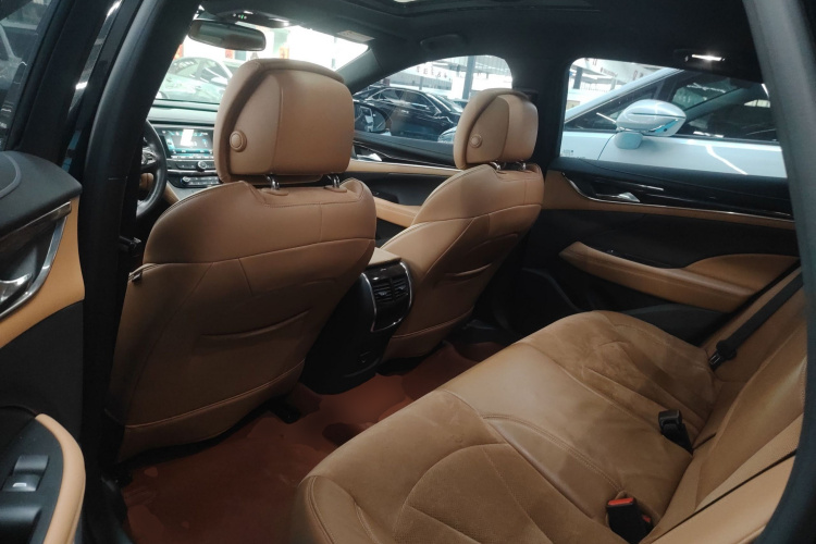 别克 君越 2016款 20T 精英型中控内饰21