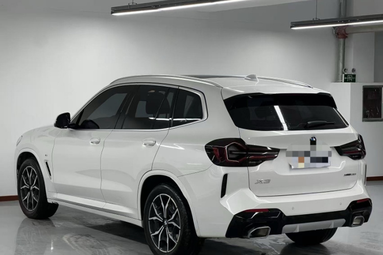 宝马X3 2022款 改款 xDrive25i M运动套装车身外观6007