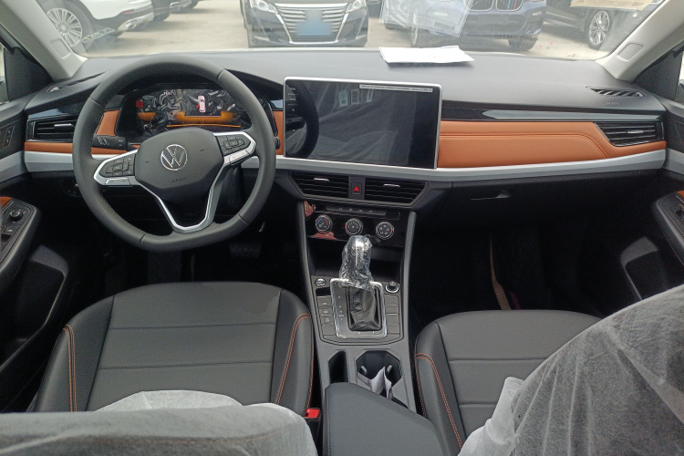 大众 宝来 2025款 改款 200TSI DSG悦行导航版中控内饰12