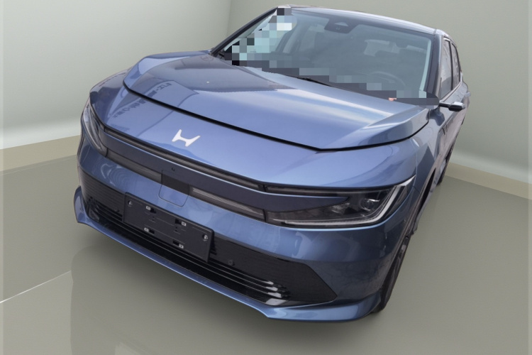 广汽本田P7 2025款 后驱长续航Pro车身外观1