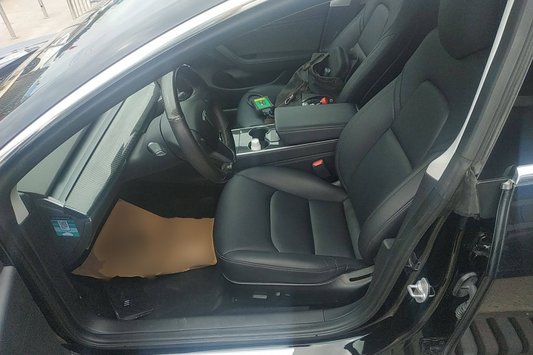 特斯拉 Model 3(进口) 2019款 长续航全轮驱动版局部细节19