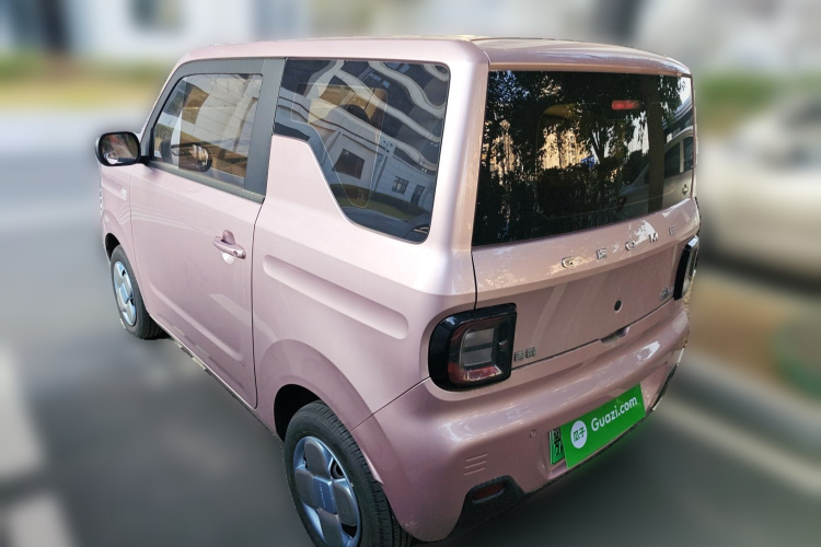 吉利银河 2023款 熊猫mini 200km 耐力熊车身外观5