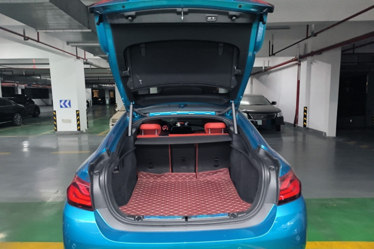 宝马4系 2020款 425i Gran Coupe M运动曜夜版局部细节23