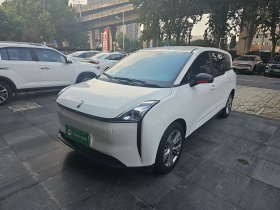 奔腾NAT 2023款 PRO 舒享出行换电版 401km