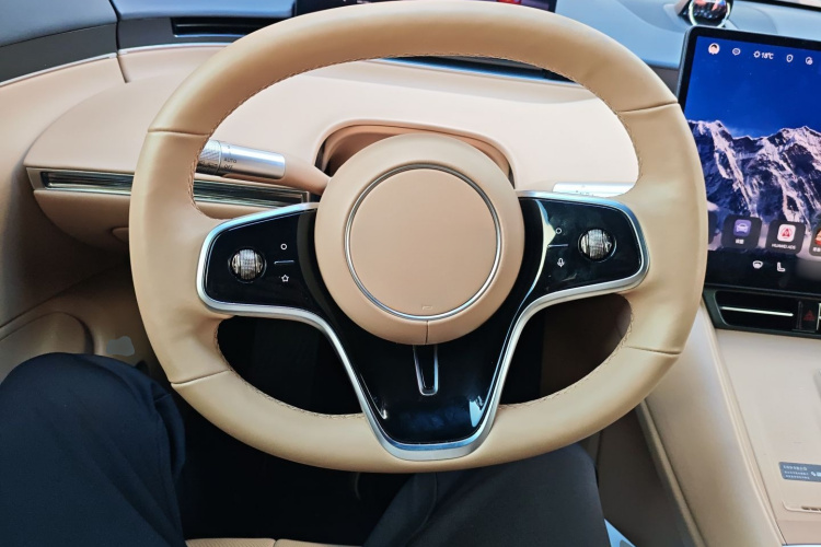 鸿蒙智行 智界R7 2024款 纯电 802km Max中控内饰13