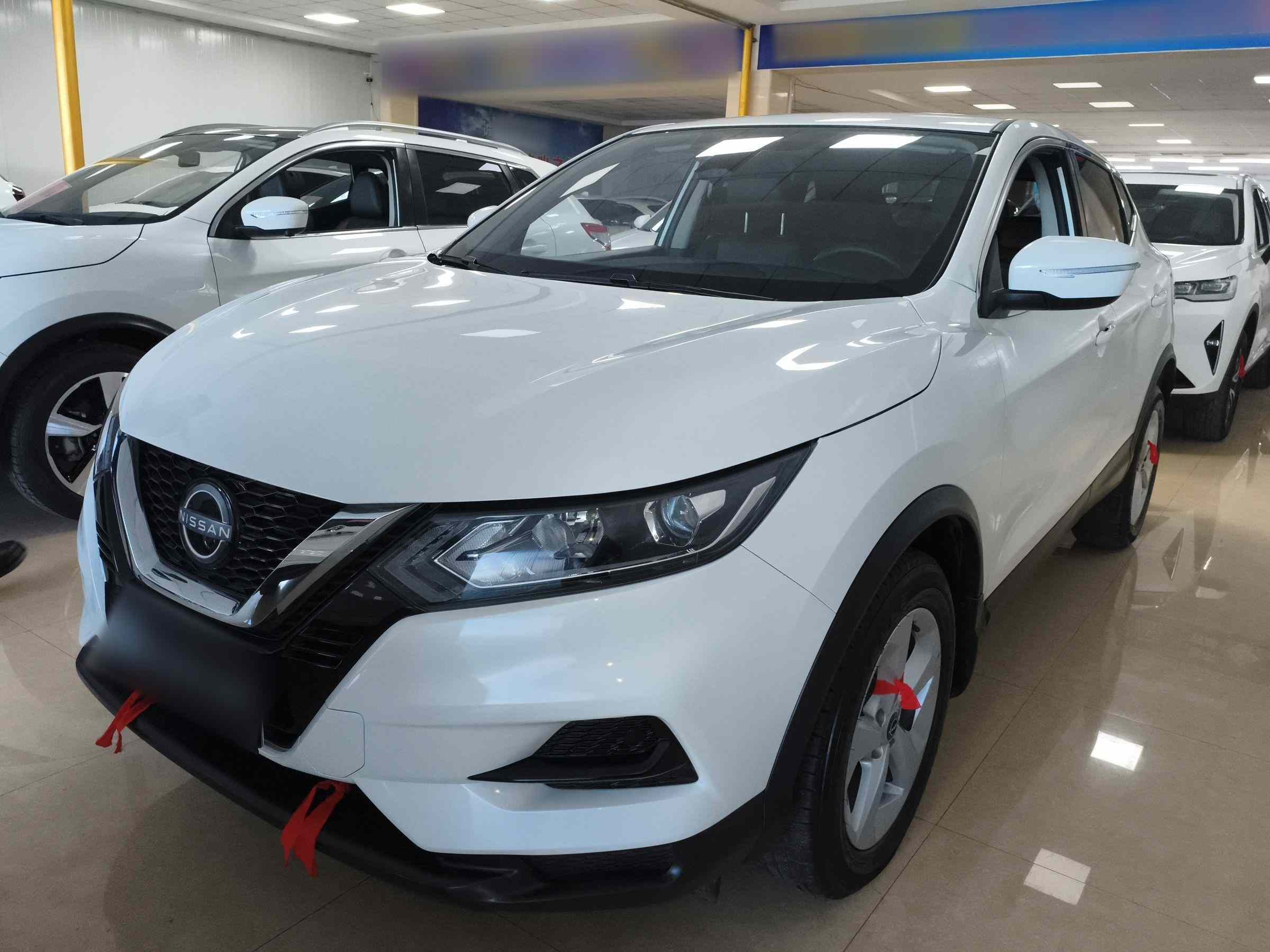 日产 逍客 2023款 经典 2.0L CVT XV舒适版(2)