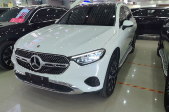 奔驰GLC 2023款 GLC 260 L 4MATIC 动感型 7座