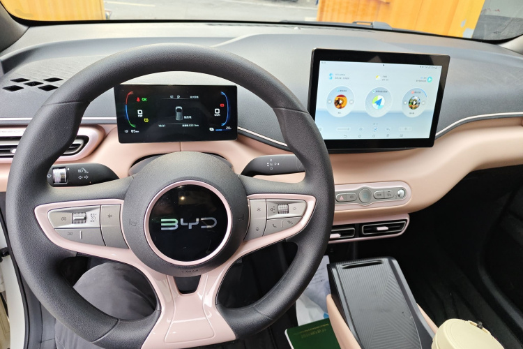 比亚迪 海鸥 2025款 305km 活力版中控内饰12