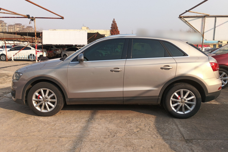 奥迪Q3 2015款 30 TFSI 进取型车身外观4