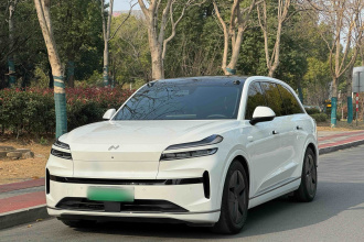 乐道L90 2025款 Max 六座版