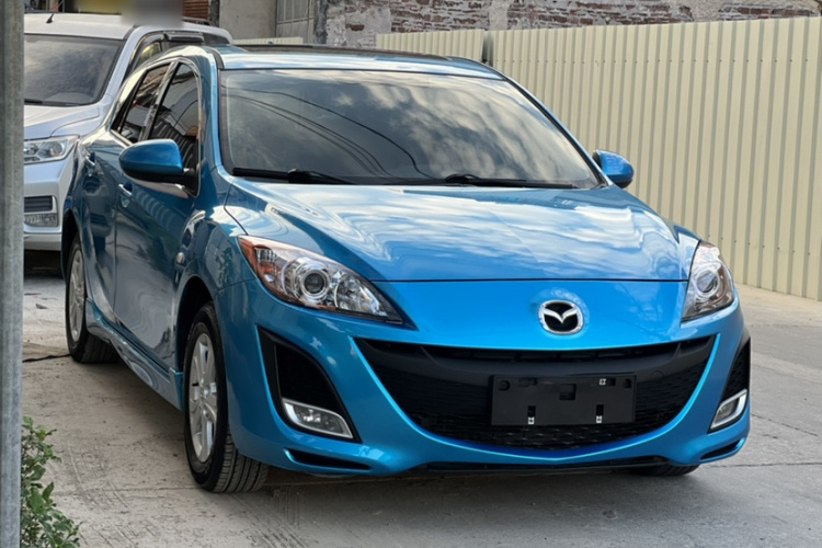 马自达3星骋 2013款 两厢 1.6L 自动精英型车身外观6003