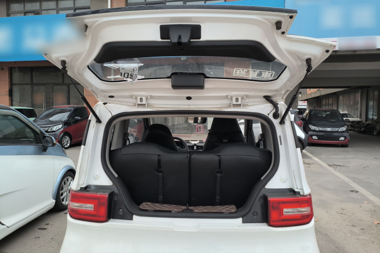 五菱汽车 宏光MINIEV 2020款 自在款 三元锂机舱底盘23