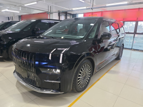 极氪009 2024款 六座行政版四驱 108kWh