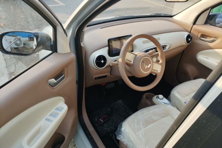 五菱汽车 宏光MINIEV 2025款 四门版 进阶款中控内饰20