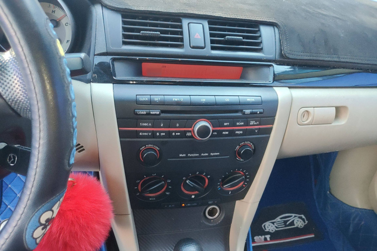 马自达3 2010款 1.6L 自动经典时尚型局部细节16