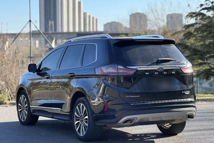 福特 锐界 2021款 PLUS EcoBoost 245 两驱豪锐型 7座车身外观6005