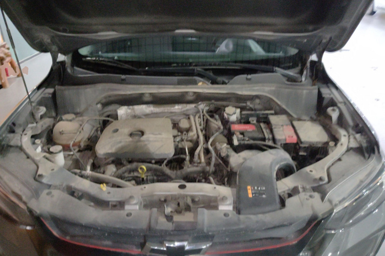 雪佛兰 创酷 2019款 Redline 335T CVT潮版 国VI机舱底盘24