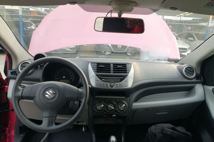 铃木 奥拓 2013款 1.0L 自动豪华型中控内饰7002