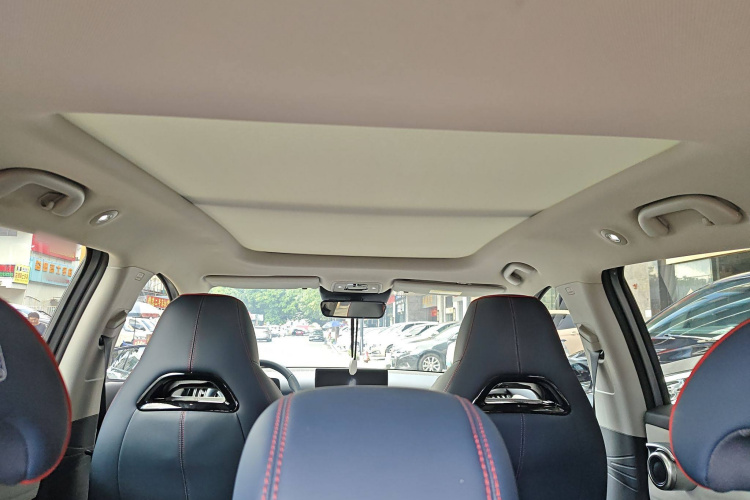 比亚迪 元PLUS 2022款 510KM 旗舰型中控内饰22