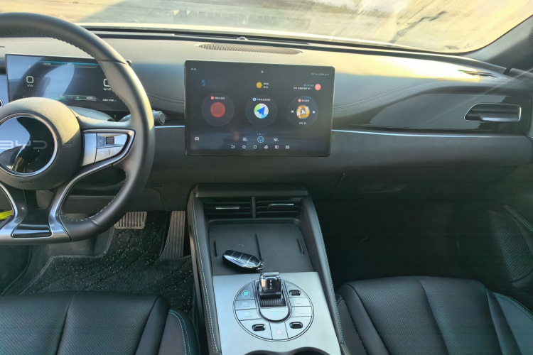 比亚迪 海豹06新能源 2024款 DM-i 120KM尊荣型局部细节16