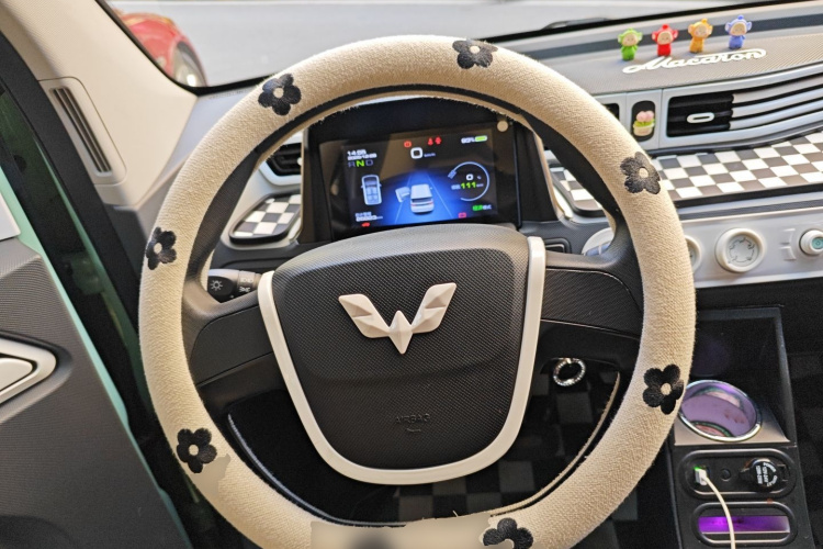 五菱汽车 宏光MINIEV 2021款 马卡龙时尚款 磷酸铁锂中控内饰13