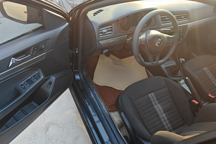 大众 2019款 朗逸启航 1.5L 手动风尚版 国VI中控内饰20