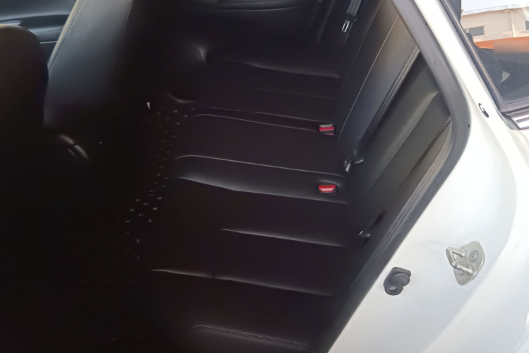 日产 轩逸 2022款 经典 1.6XE CVT舒适版中控内饰21