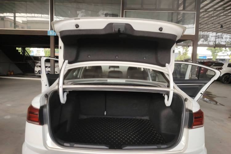 大众 宝来 2020款 1.5L 自动精英型局部细节23