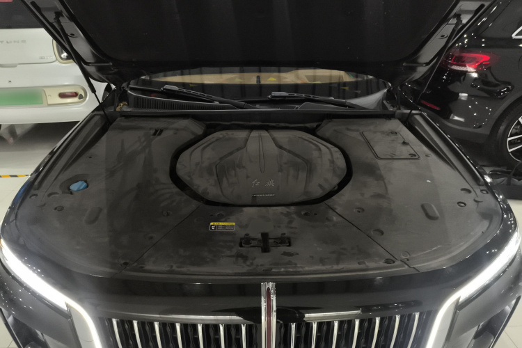 红旗H9 2020款 改款 2.0T 智联旗畅版局部细节24