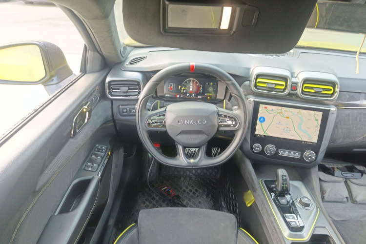 领克03 2020款 03+ 2.0TD 自动驭风版中控内饰13