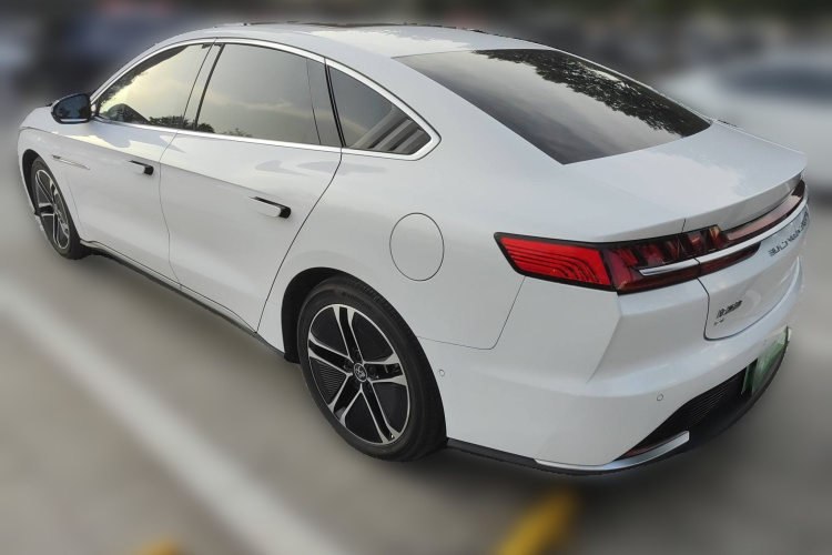 比亚迪 汉 2020款 EV 超长续航版尊贵型车身外观6003