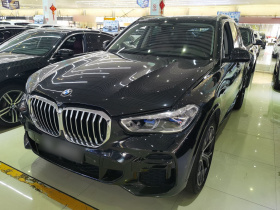 宝马X5(进口) 2022款 xDrive40i 尊享型 M运动套装