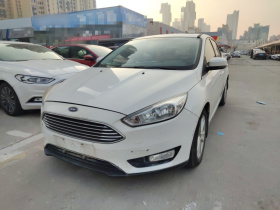 福特 福克斯 2015款 三厢 EcoBoost 180 自动精英型