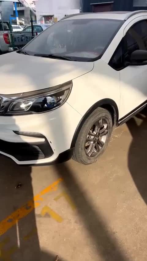 吉利汽车 远景X3 2020款 1.5L CVT尊贵型讲解2