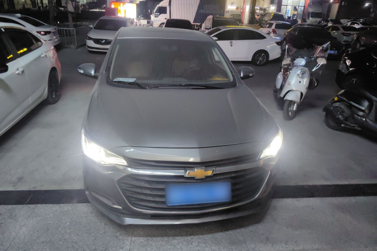 雪佛兰 科鲁泽 2022款 320 自动悦享天窗版车身外观6001