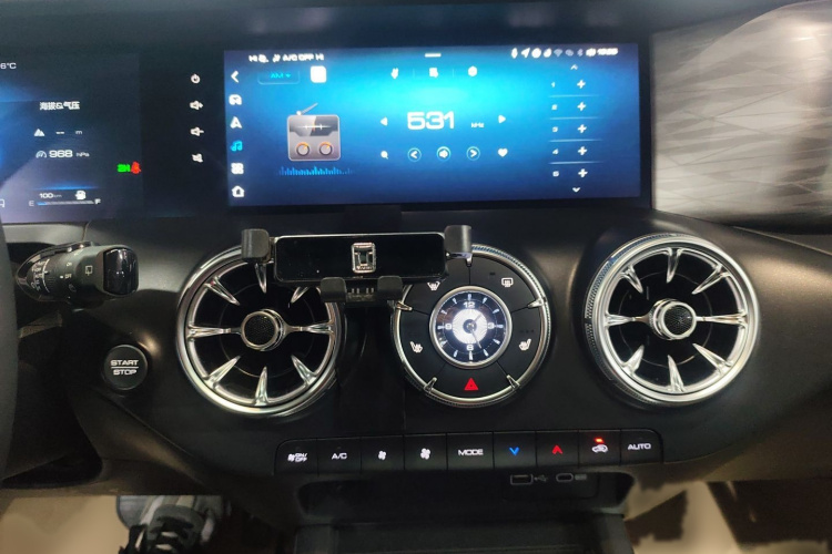 坦克300 2024款 2.0T 征服者局部细节16