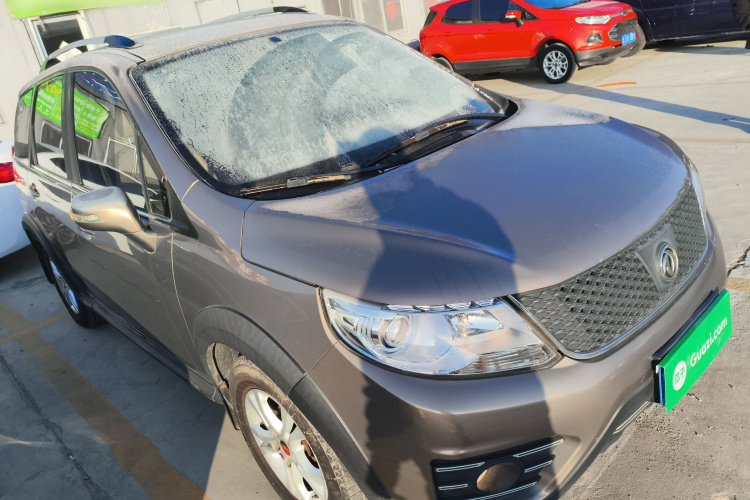 东风风行 景逸X3 2015款 1.5L 豪华型车身外观3