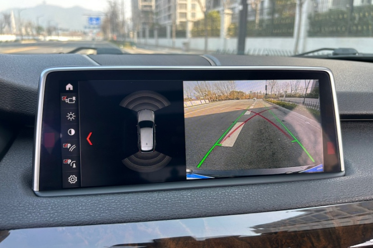 宝马X5(进口) 2018款 xDrive28i中控内饰7008