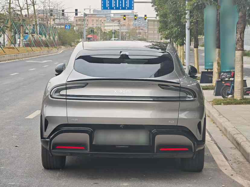 小米汽车 小米YU7 2025款 超长续航后驱版(5)