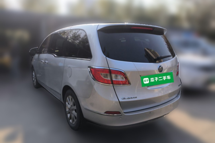 别克GL8 2011款 2.4L LT豪华商务行政版车身外观6003