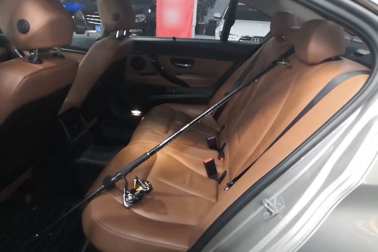 宝马3系 2014款 320Li 豪华设计套装中控内饰21