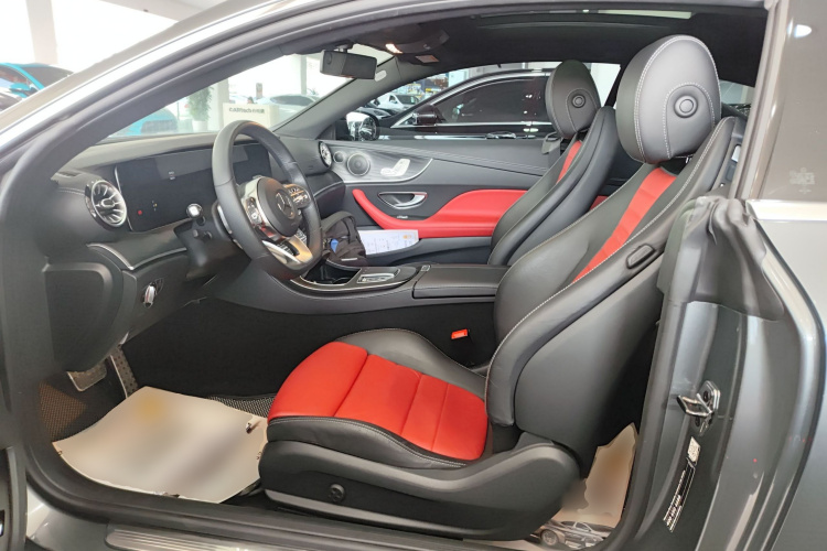 奔驰E级(进口) 2020款 E 260 轿跑车局部细节19