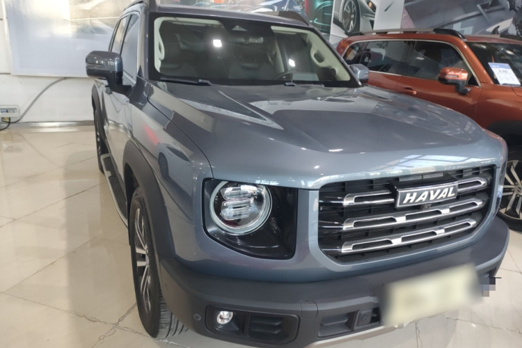 哈弗大狗 2022款 1.5T DCT两驱马犬版车身外观3