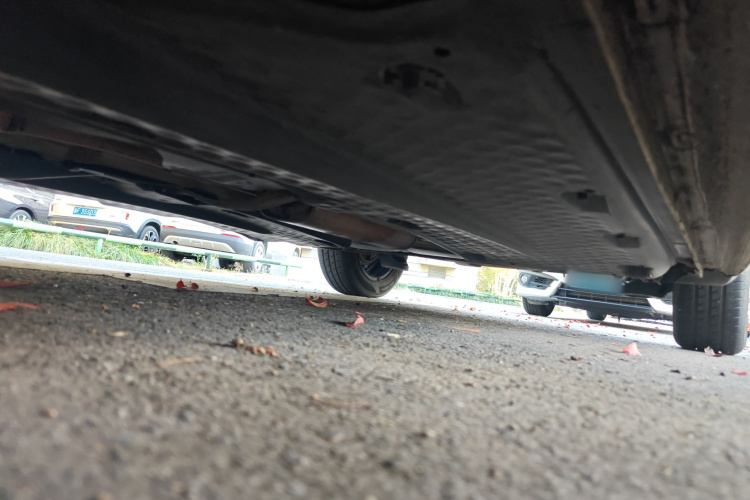 大众 Polo 2014款 1.4L 手动风尚版局部细节9004