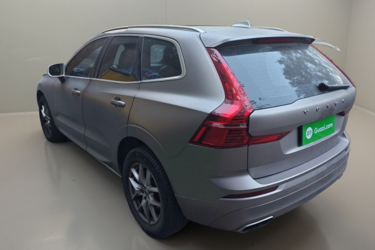 沃尔沃XC60 2018款 T5 四驱智逸版车身外观5