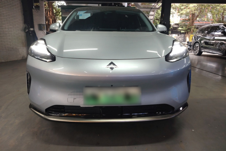 昊铂HT 2023款 670 后驱特高压版车身外观2