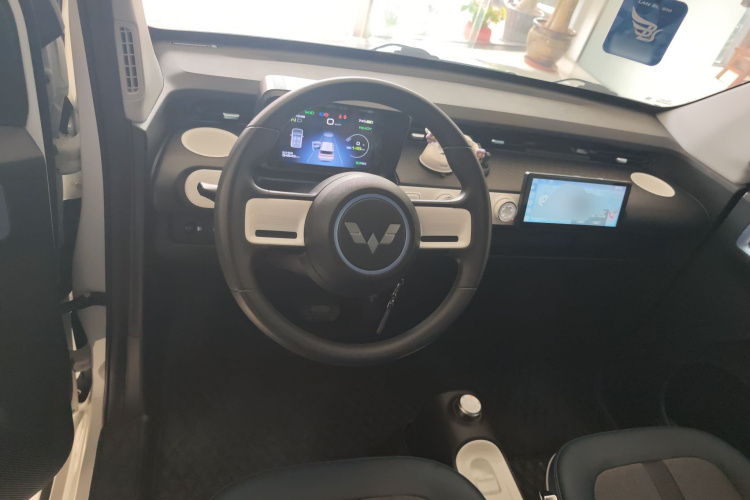 五菱汽车 宏光MINIEV 2022款 GAMEBOY 200km 玩咖款 磷酸铁锂局部细节13