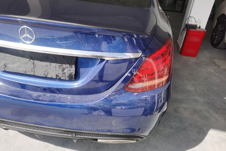 奔驰C级 2018款 C 200 运动版车身外观6006