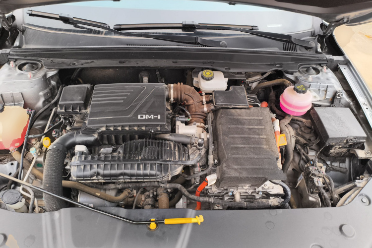 比亚迪 秦PLUS 2023款 冠军版 DM-i 55KM领先型局部细节24