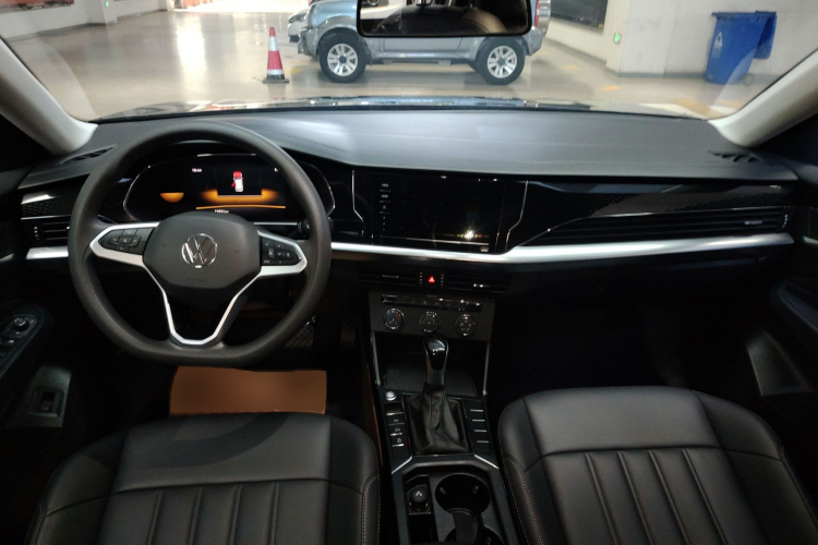 大众 帕萨特 2024款 280TSI 商务版中控内饰7002